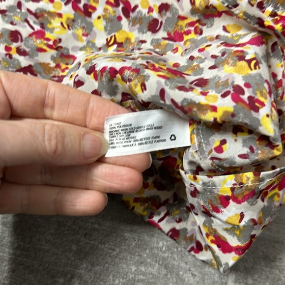 Women’s Gap XS Stunning Printed Long Sleeve Blouse/Dress Shirt - Picture 9 of 14